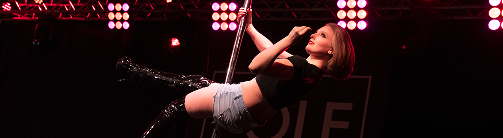 Melody Bizet performs at PoleCon 2022